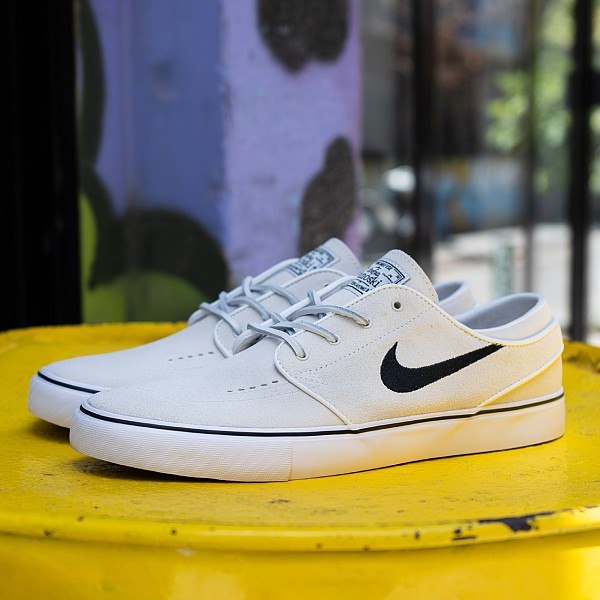 NIKE SB JANOSKI OG+ SUMMIT WHITE/BLACK-SUMMIT WHITE
