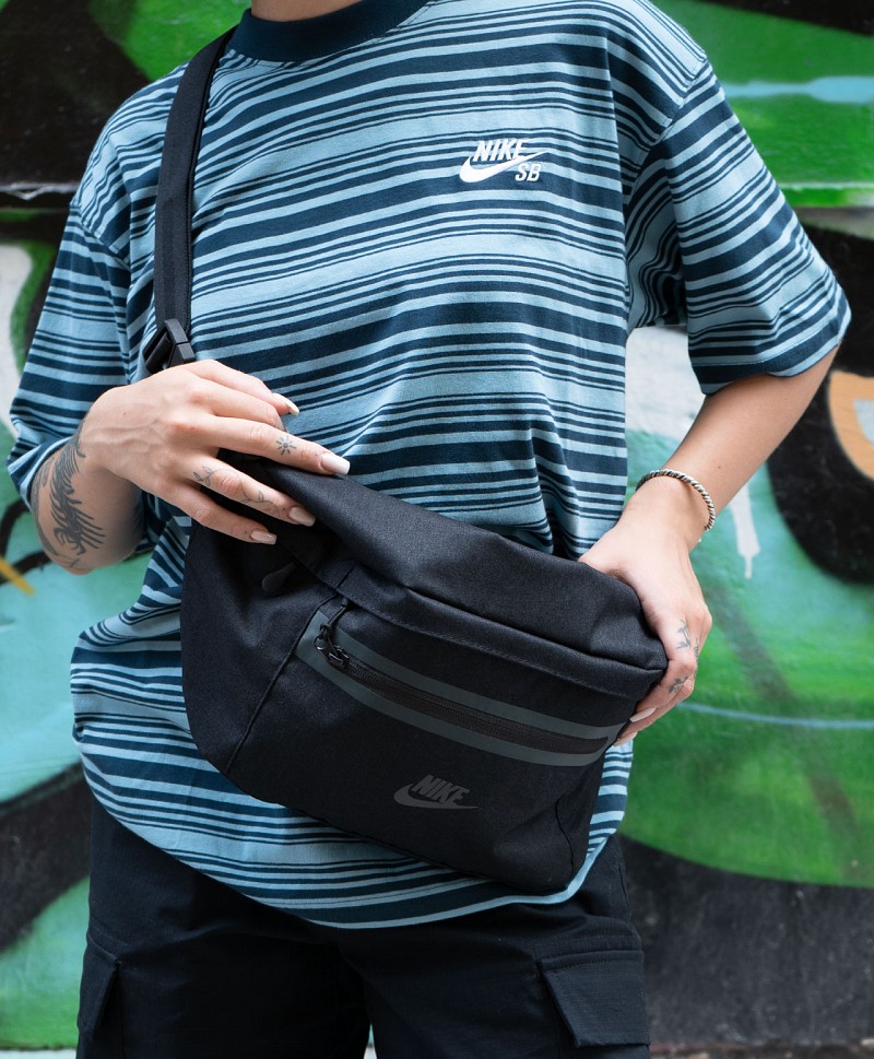 NIKE PREMIUM HIP PACK BLACK/BLACK/ANTHRACITE