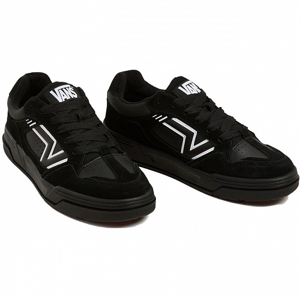 VANS UPLAND BLACK/WHITE