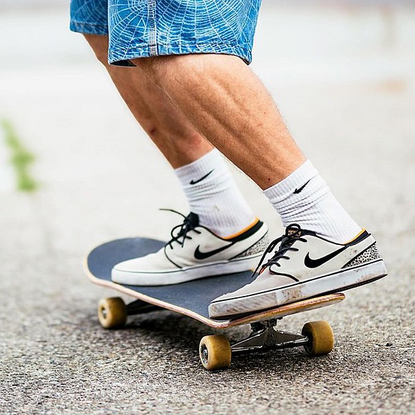NIKE SB JANOSKI OG+ 'SAFARI' PHANTOM/BLACK-MONARCH-BLACK