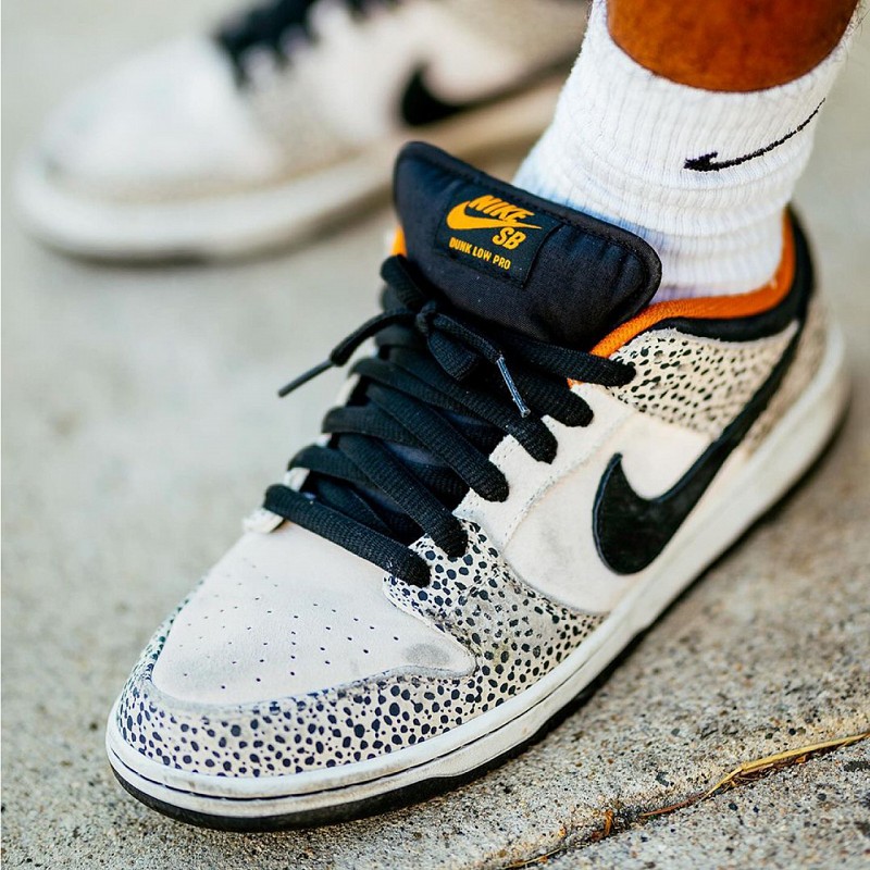 NIKE SB DUNK LOW PRO SAFARI PHANTOM/BLACK-MONARCH-BLACK