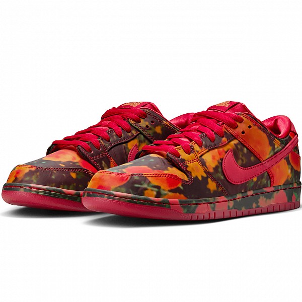 NIKE SB DUNK LOW PRO X THE WIZARD OF OZ GYM RED/UNIVERSITY RED-MULTI-COLOR