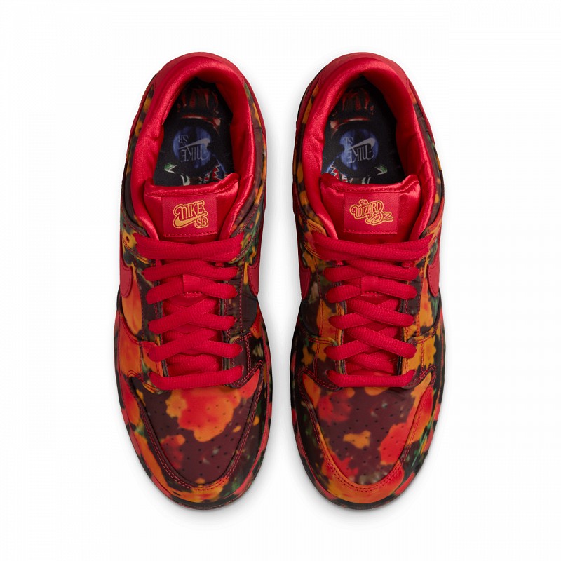 NIKE SB DUNK LOW PRO X THE WIZARD OF OZ GYM RED/UNIVERSITY
