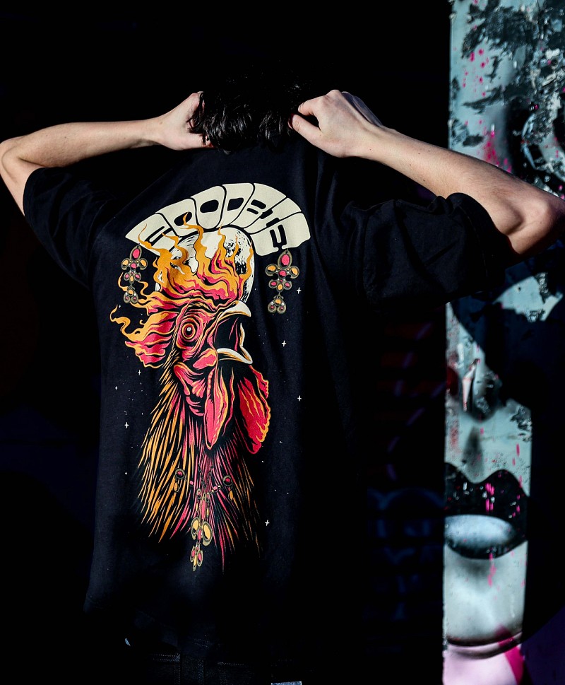 GOODBIE G.O.A.T PLAY CHICKEN POCKET TEE BLACK
