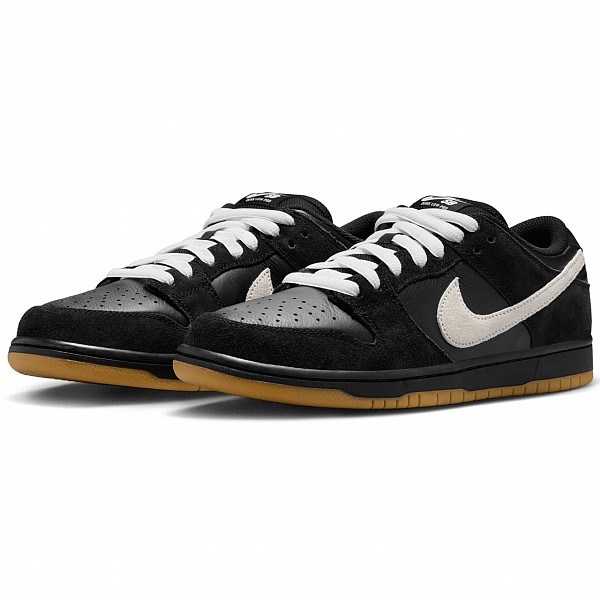 NIKE SB DUNK LOW PRO BLACK/WHITE-BLACK-GUM LIGHT BROWN
