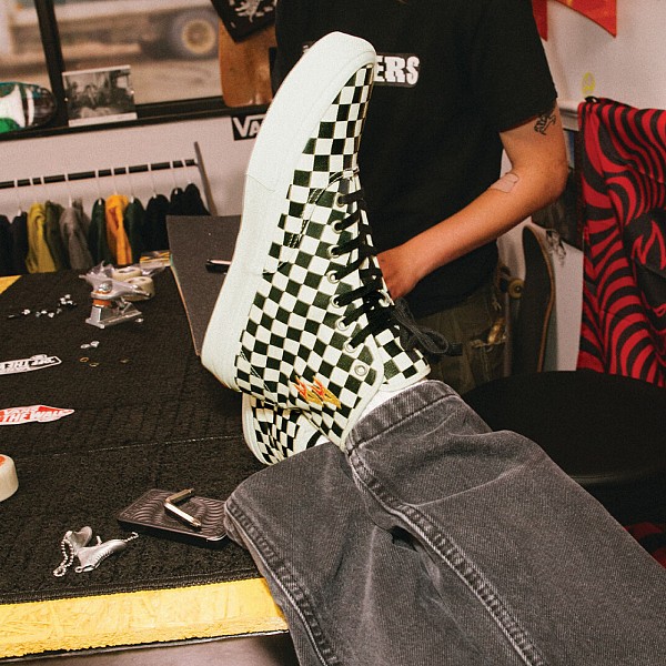 VANS X ANDREW ALLEN SKATE AUTHENTIC HIGH CHECK BLACK/WHITE