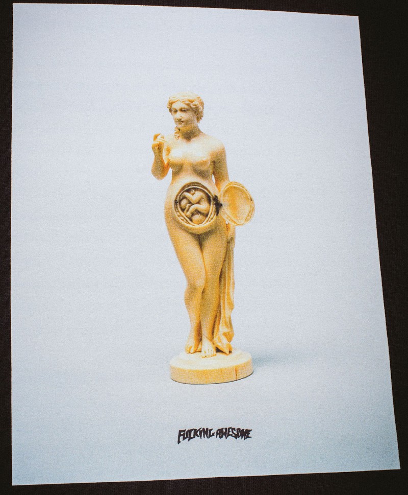 FUCKING AWESOME 2025 STATUE TEE BLACK