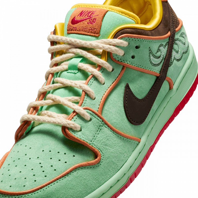 NIKE SB DUNK LOW PRO RODEO TOURMALINE/BAROQUE BROWN-MONARCH