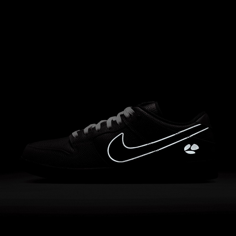 NIKE SB X LIMOSINE SKATEBOARDS DUNK LOW PRO DARK PONY/BLACK/SILVER