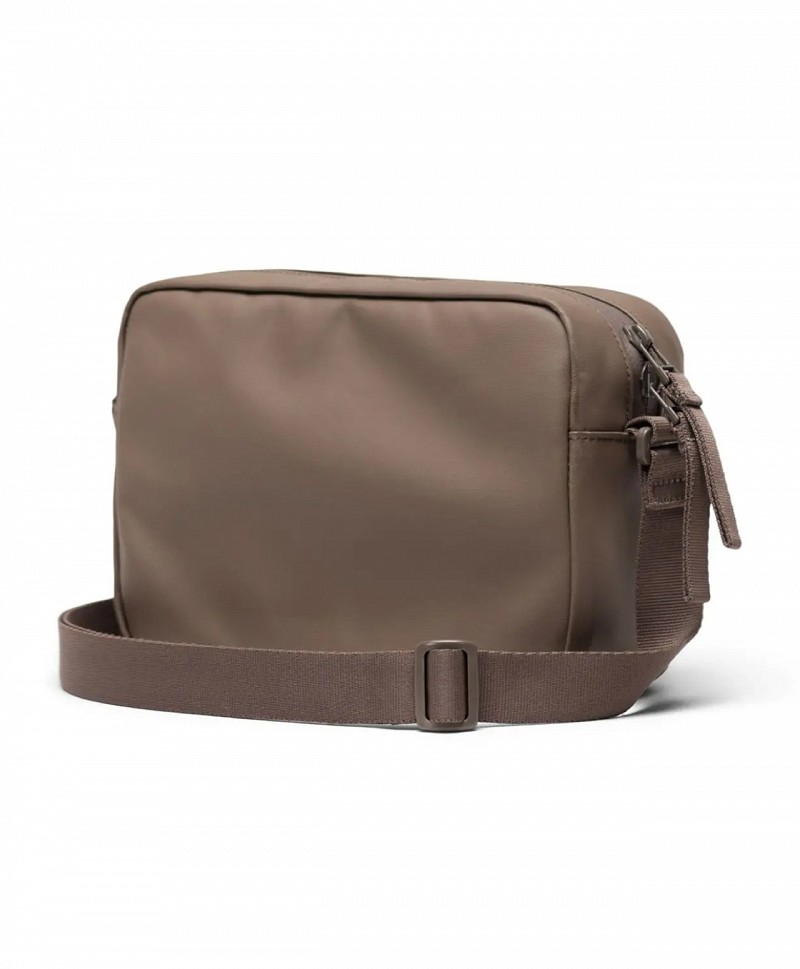 HERSCHEL ALBERNI WEATHER RESISTANT CROSSBODY BAG MAJOR BROWN