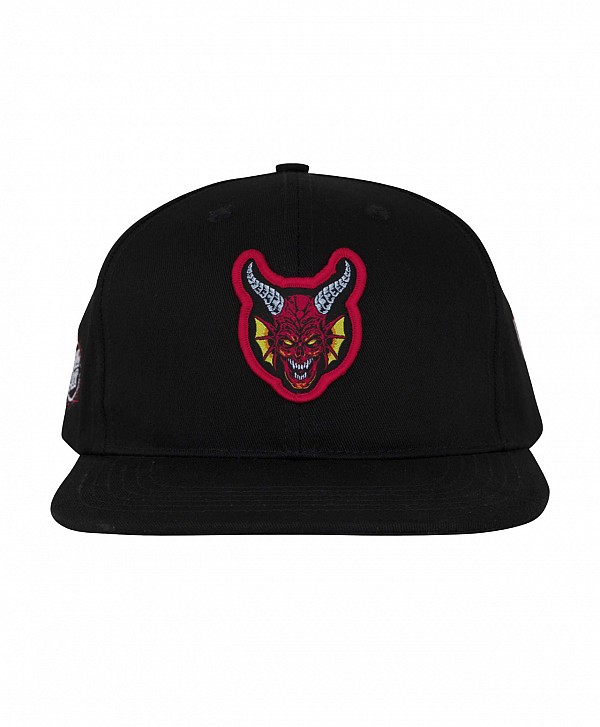 SANTA CRUZ X STRANGER THINGS SNAPBACK BLACK