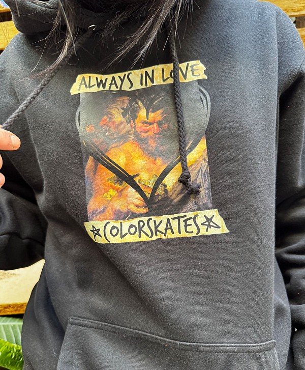 COLOR SATYRS IN LOVE PREMIUM HOOD BLACK