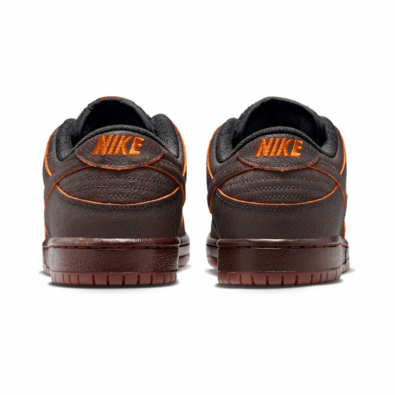 NIKE SB DUNK LOW PRO KRAMPUS DARK SMOKE GREY/CAMPFIRE ORANGE-BLACK