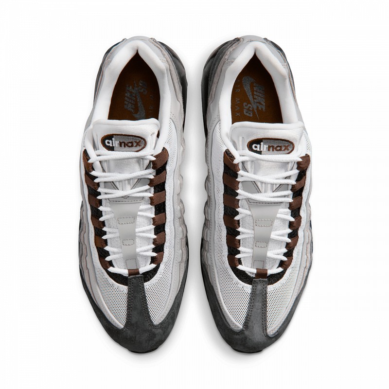 NIKE SB AIR MAX 95 BLACK/CACAO WOW-ANTHRACITE-LIGHT GRAPHITE