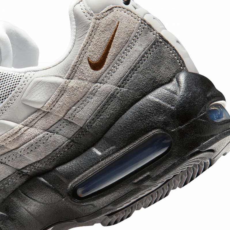 NIKE SB AIR MAX 95 BLACK/CACAO WOW-ANTHRACITE-LIGHT GRAPHITE