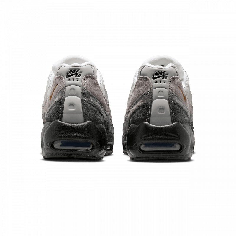 NIKE SB AIR MAX 95 BLACK/CACAO WOW-ANTHRACITE-LIGHT GRAPHITE