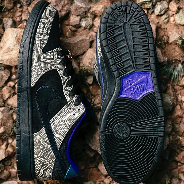 NIKE SB DUNK LOW PRO X DASHAWN JORDAN STRING/BLACK-BRIGHT SPRUCE-FIERCE PURPLE