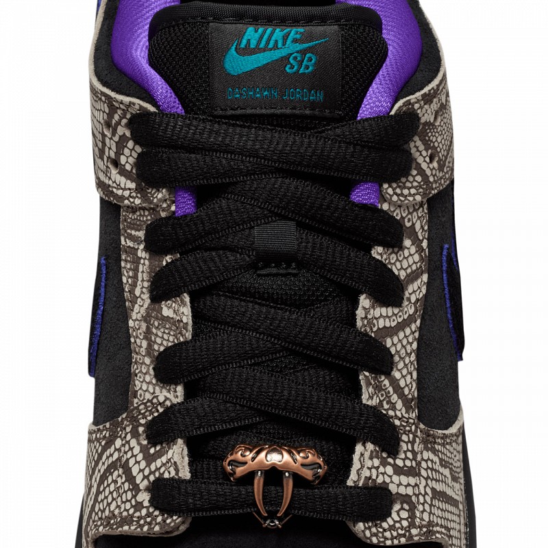 NIKE SB DUNK LOW PRO X DASHAWN JORDAN STRING/BLACK-BRIGHT SPRUCE-FIERCE PURPLE