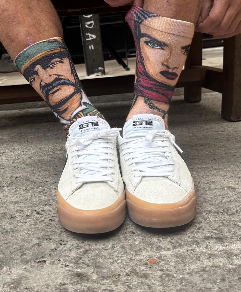 GOODBIE LOCAL HEROES CREW SOCKS