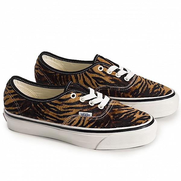 VANS LX AUTHENTIC 44 TIGER ORANGE/BLACK