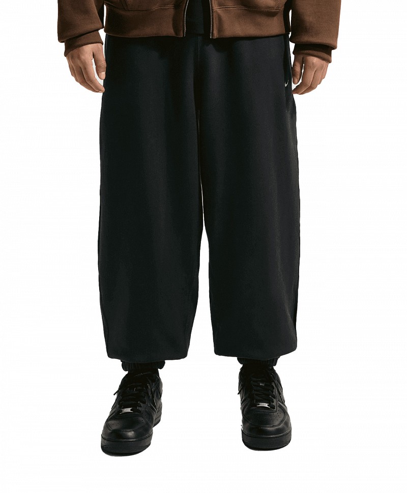 NIKE LIFE SOLO SWOOSH CUFFED FLEECE PANTS BLACK/WHITE