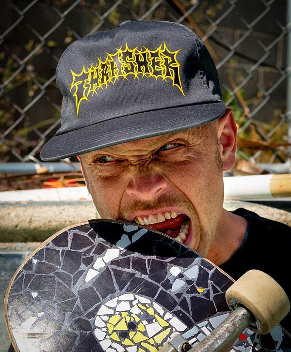 THRASHER SPIKEY SNAPBACK CHARCOAL