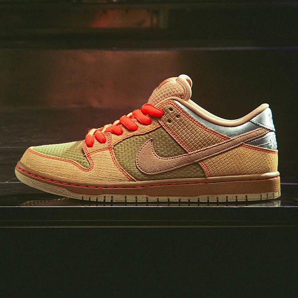 NIKE SB DUNK LOW PRO 'SOM TUM' CANVAS/VACHETTA TAN-PARACHUTE BEIGE