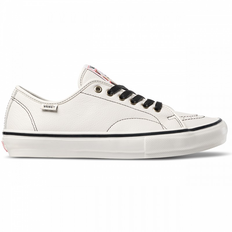 VANS X HOCKEY AVE CLASSIC WHITE