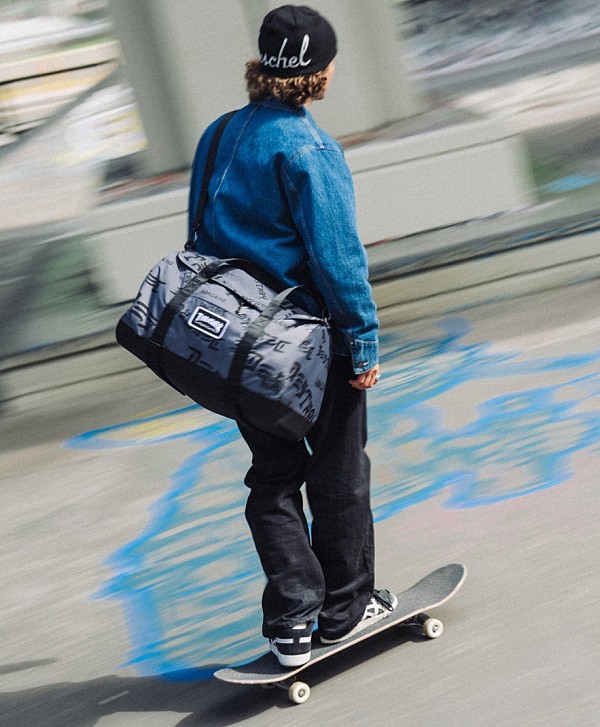 HERSCHEL X THRASHER HERITAGE SKATE DUFFLE BAG ASPHALT/BLACK DESTROY