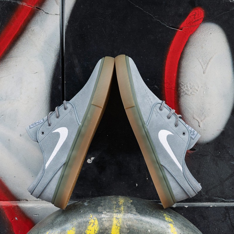 NIKE SB JANOSKI OG+ COOL GREY/WHITE