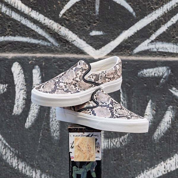 VANS CLASSIC SLIP-ON PYTHON TURTLEDOVE