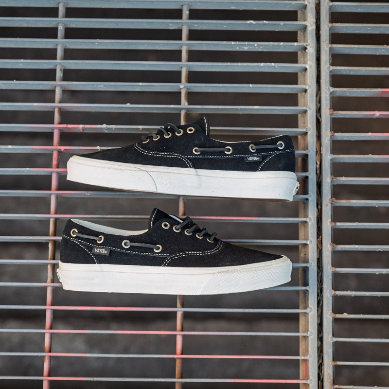 VANS AUTHENTIC BOAT SHOE SUEDE BLACK